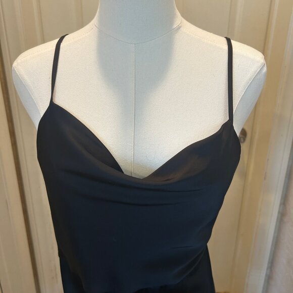 OLD NAVY Cowl-Neck Satin Midi Slip Dress in Black Jack Size Medium New w/out Tag - Picture 3 of 8